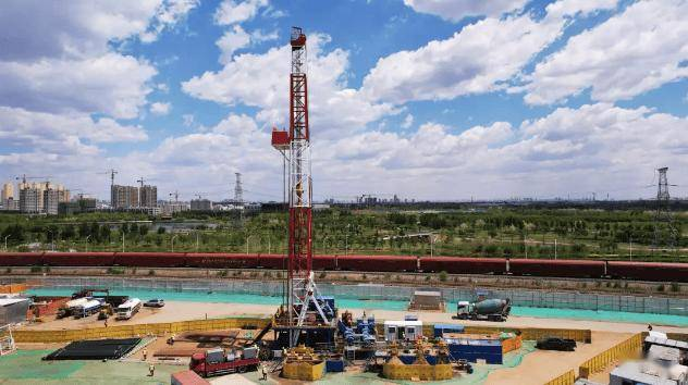 華晨寶馬地熱能供暖項目啟動 預計每年可實現(xiàn)碳減排18000噸-地大熱能 華晨寶馬地熱能供暖項目啟動 預計每年可實現(xiàn)碳減排18000噸-地大熱能